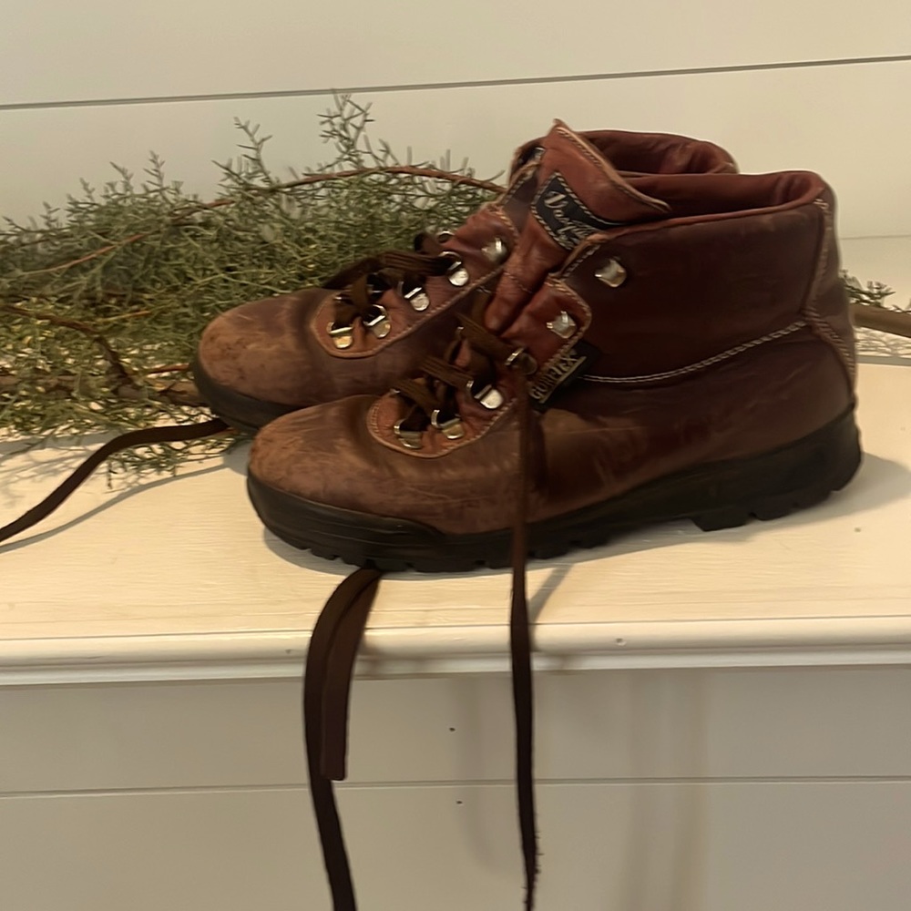 Vasque, Gore-Tex,Vintage, burgundy leather, boots